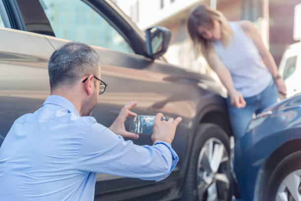 Professional Commercial Auto Insurance technician working in Parchment, MI